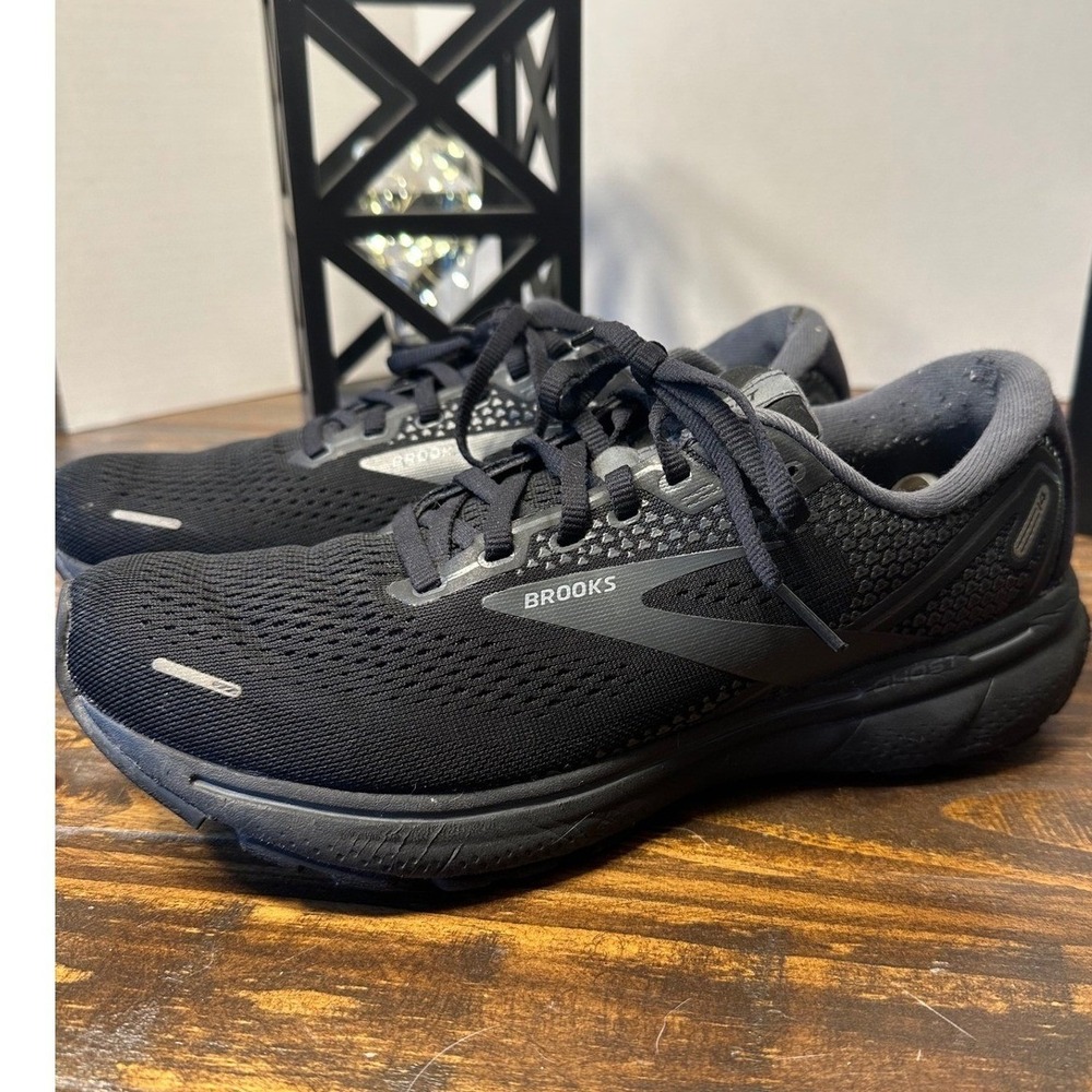 Brooks Ghost 14 Black Running Shoes Women's Size‎ 10 Athletic Sneakers Sporty